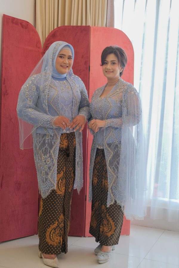 Kebaya Ibu Kutubaru Babyblue (Luxs)