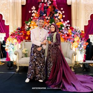 Kebaya Burgundy Amira