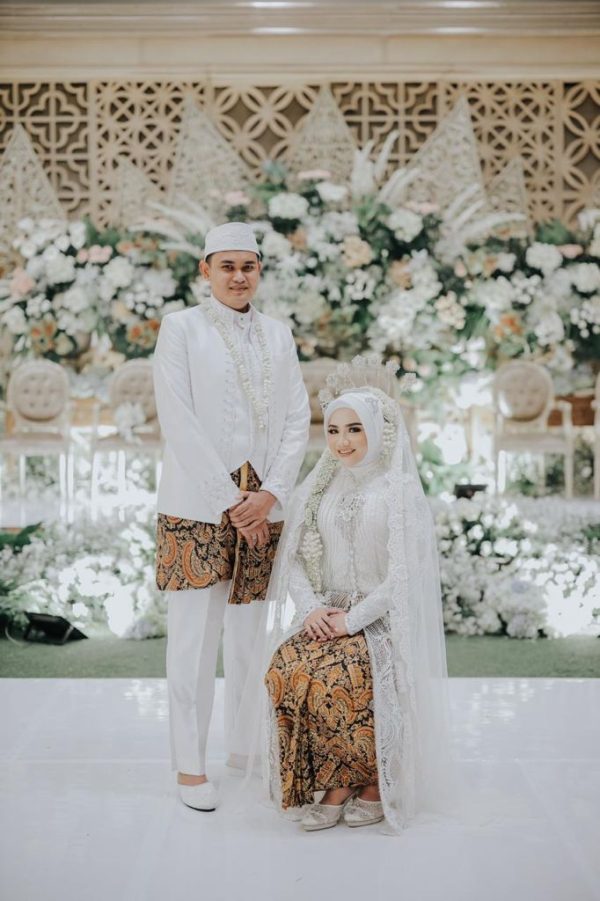 Kebaya Akad Audi