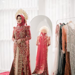 Kebaya Maroon Adiba