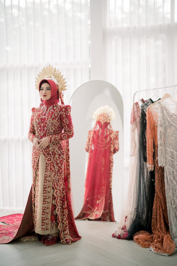Kebaya Maroon Adiba