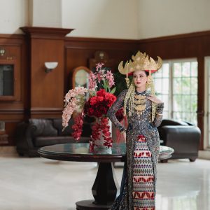 Kebaya Navy Vitara