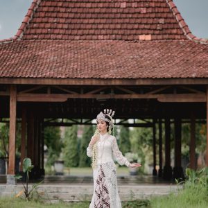 Kebaya Putri Fadila