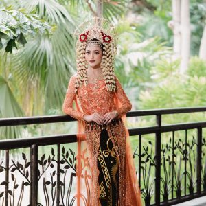 Kebaya Teracota Paulin