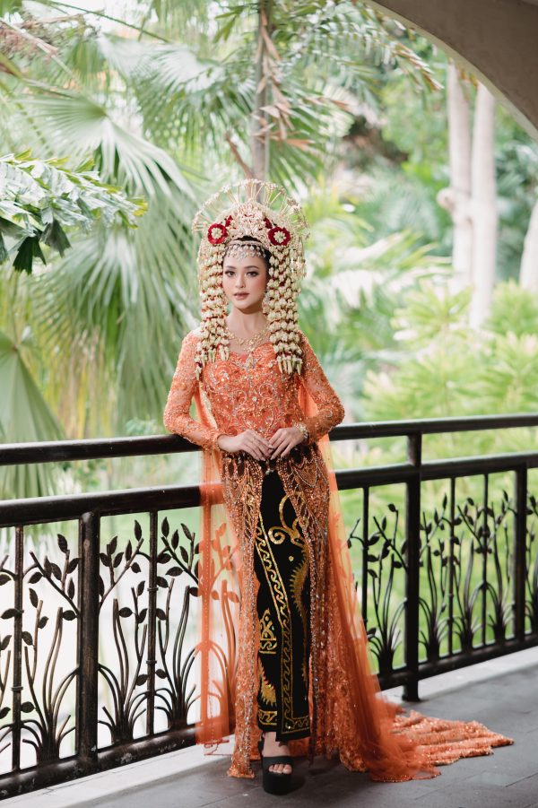 Kebaya Teracota Paulin