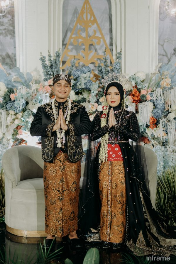 Kutubaru Hitam Olla