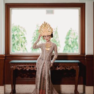 Kebaya Resepsi Champagne Sofiya