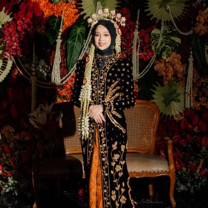 Kebaya Bludru Veroza ( Luxs )