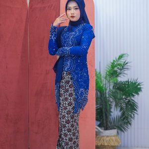 Kebaya Wisuda Kutubaru Electric