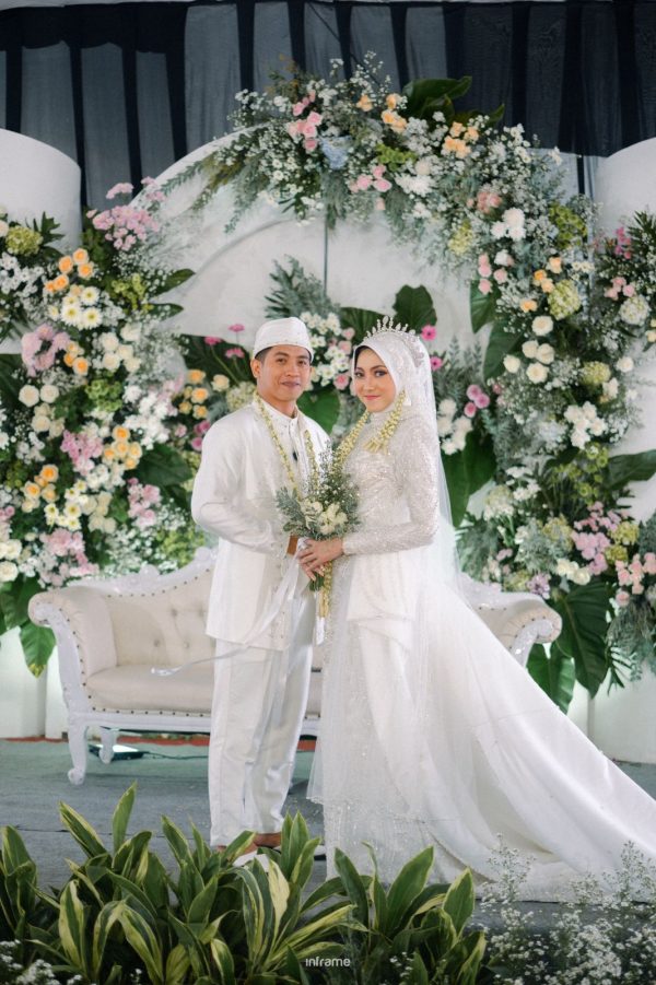 Dress Putih Nadya