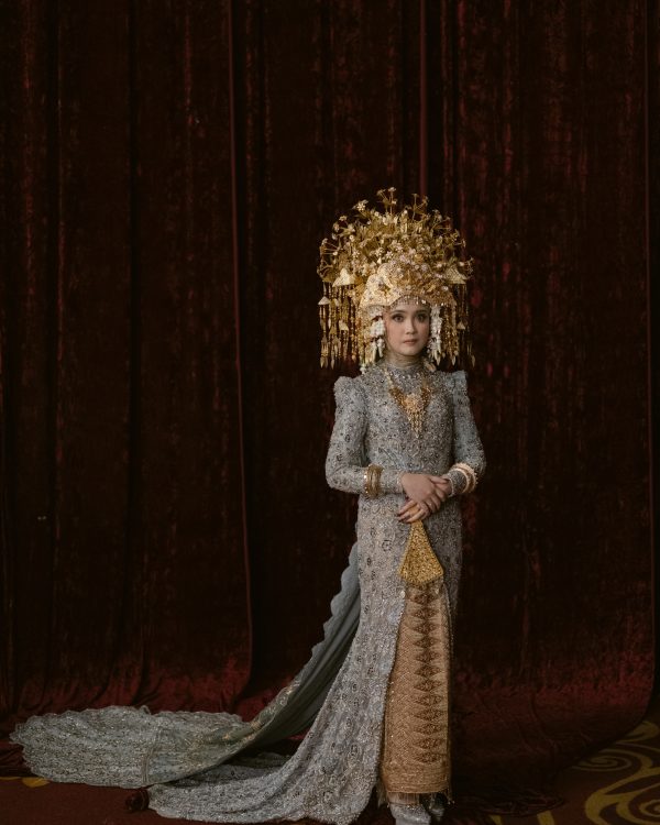 Kebaya Resepsi Bianda