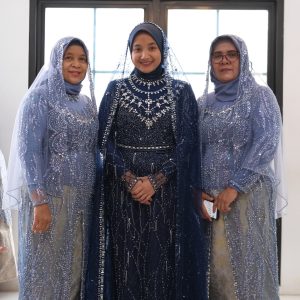 Kebaya Mama Nadia Roy