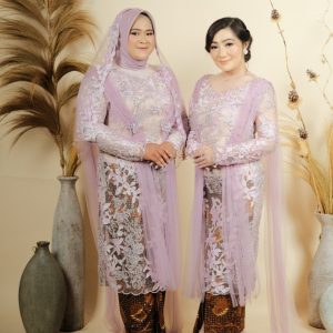 Kebaya Mama Lilac