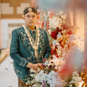 Beskap Respsi Mayumi