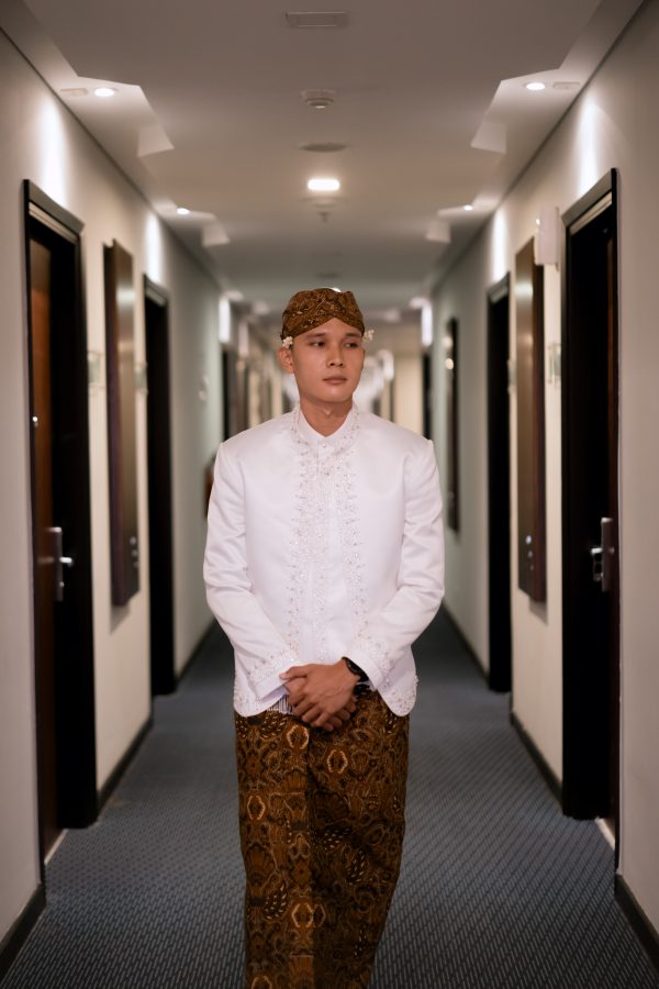 Beskap Febri