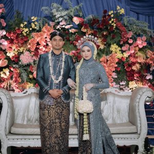Kebaya Denim Ayudia