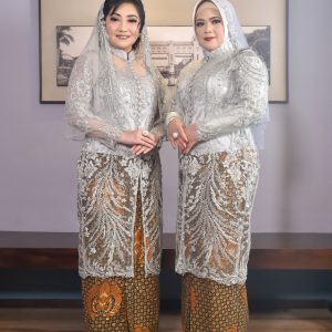 Kebaya Mama Silver Koncer