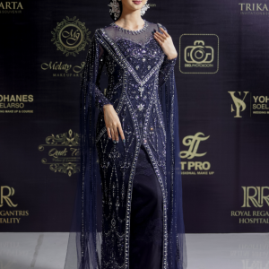 Kebaya Navy Iro