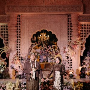 Kebaya Resepsi Giovanni