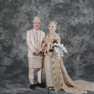 Kebaya Resepsi Laras (Luxs)