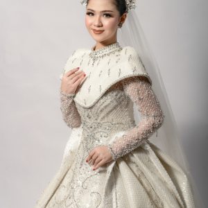 Gown Putih Lyona ( Luxs )