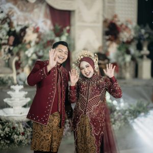 Kebaya Resepsi Faras