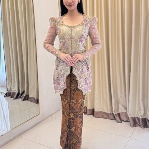 Kebaya Wisuda Pink Nude (LD 90)